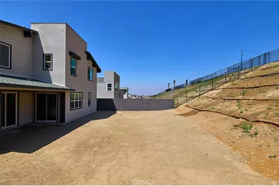16034 Butterfly Drive, Fontana, CA 92336 - Photo 12