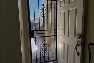 19064 Elm Dr, Apple Valley, CA 92308 - Photo 6