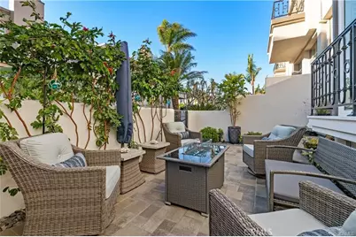19295 Wingedfoot Circle, Huntington Beach, CA 92648 - Photo 1