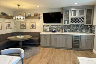19295 Wingedfoot Cir, Huntington Beach, CA 92648 - Photo 6