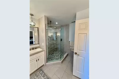 19295 Wingedfoot Circle, Huntington Beach, CA 92648 - Photo 16