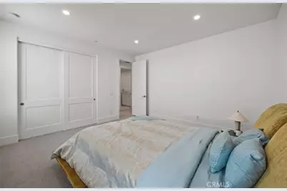 135 Oakstone, Irvine, CA 92618 - Photo 38