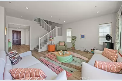 135 Oakstone, Irvine, CA 92618 - Photo 8