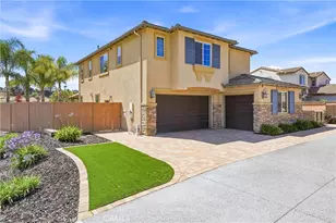 1128 Ocean Ridge Ct, Oceanside, CA 92056 - Photo 2