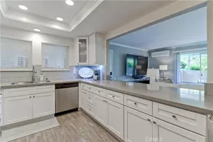 670 Via Mendoza, Laguna Woods, CA 92637 - Photo 10