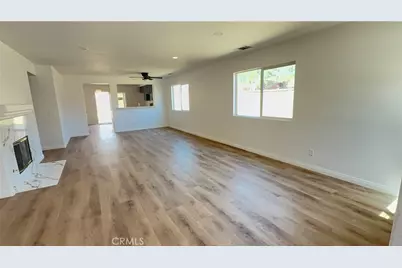 555 Koufax, Lancaster, CA 93535 - Photo 32