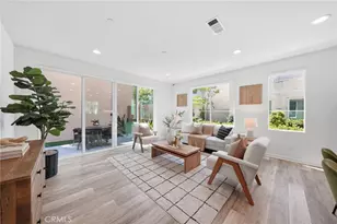 560 Cultivate, Irvine, CA 92618 - Photo 2