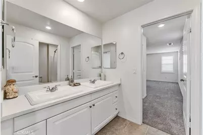 5517 Dowitcher Ct, Mira Loma, CA 91752 - Photo 32