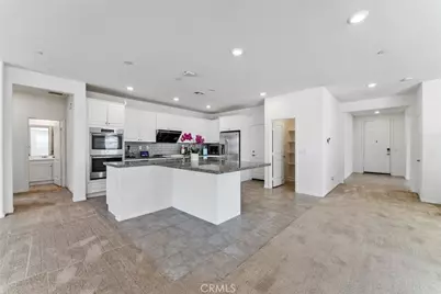 5517 Dowitcher Ct, Mira Loma, CA 91752 - Photo 8