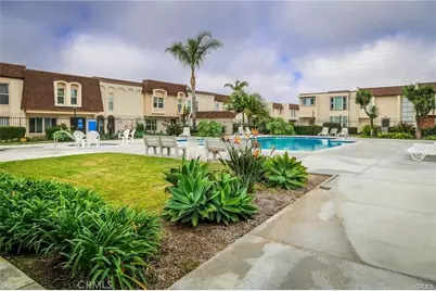9742 Villa Pacific, Huntington Beach, CA 92646 - Photo 42
