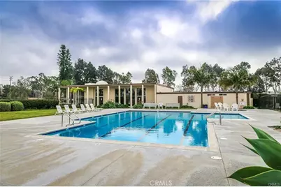 9742 Villa Pacific, Huntington Beach, CA 92646 - Photo 38