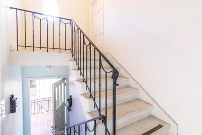 701 Crenshaw, Los Angeles, CA 90005 - Photo 16