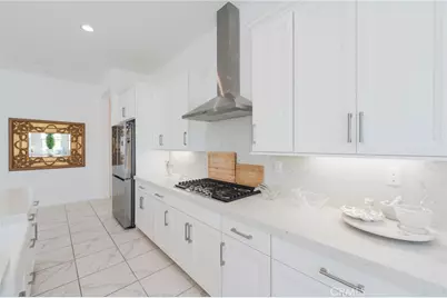 11986 Sagecrest Court, Corona, CA 92883 - Photo 2