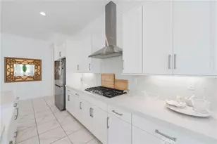 11986 Sagecrest Ct, Corona, CA 92883 - Photo 2