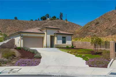11986 Sagecrest Court, Corona, CA 92883 - Photo 32