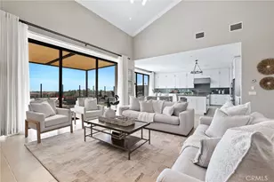 154 Roscomare, Irvine, CA 92602 - Photo 10