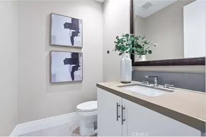 154 Roscomare, Irvine, CA 92602 - Photo 24