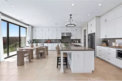 154 Roscomare, Irvine, CA 92602 - Photo 12