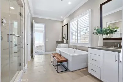 154 Roscomare, Irvine, CA 92602 - Photo 40