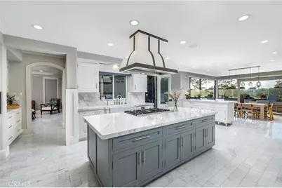 19531 Peninsula, Huntington Beach, CA 92648 - Photo 8