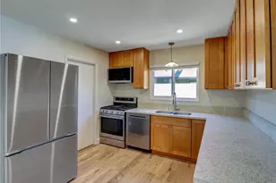 5801 Sands, Huntington Beach, CA 92647 - Photo 18