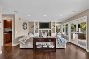 2704 N Vista Heights Ave, Orange, CA 92867 - Photo 18