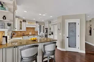 2704 N Vista Heights Ave, Orange, CA 92867 - Photo 14