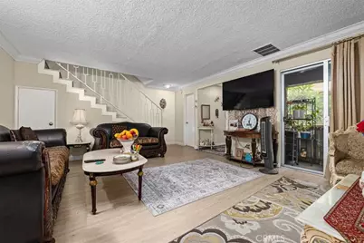 20146 Cohasset #11, Winnetka, CA 91306 - Photo 10