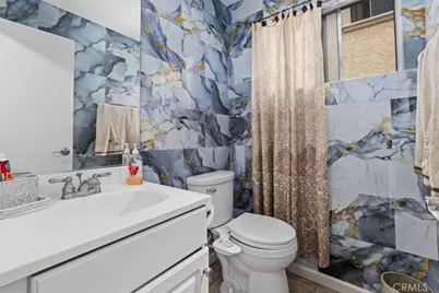 20146 Cohasset #11, Winnetka, CA 91306 - Photo 12
