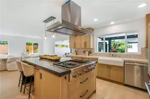 305 Robinhood, Costa Mesa, CA 92627 - Photo 8