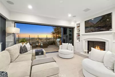 4682 Oceanridge, Huntington Beach, CA 92649 - Photo 8