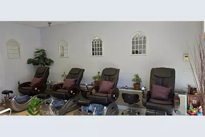 2400 Newport Blvd #A2, Costa Mesa, CA 92627 - Photo 12