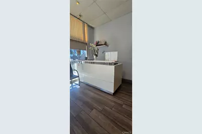 2400 Newport Blvd #A2, Costa Mesa, CA 92627 - Photo 8