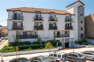 327 Chestnut Ave, Long Beach, CA 90802 - Photo 1