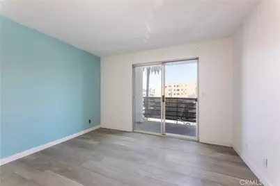 327 Chestnut Avenue #201, Long Beach, CA 90802 - Photo 6