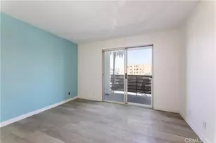 327 Chestnut Ave, Long Beach, CA 90802 - Photo 6