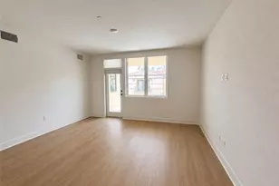 414 Main St, Huntington Beach, CA 92648 - Photo 12