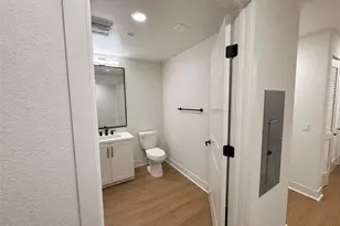 414 Main St, Huntington Beach, CA 92648 - Photo 26