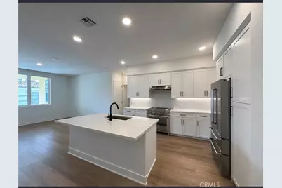 414 Main St Unit 210, Huntington Beach, CA 92648 - Photo 4