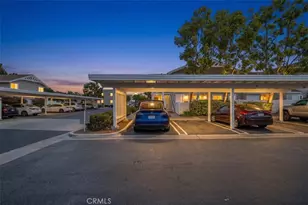 113 Tarocco, Irvine, CA 92618 - Photo 38