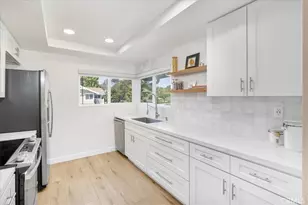 113 Tarocco, Irvine, CA 92618 - Photo 8