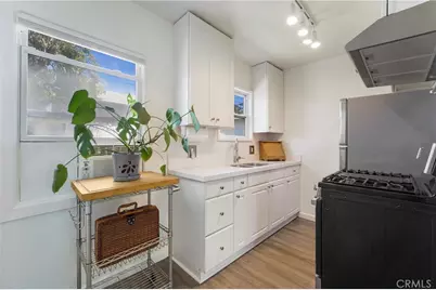 252 Walnut, Costa Mesa, CA 92627 - Photo 32