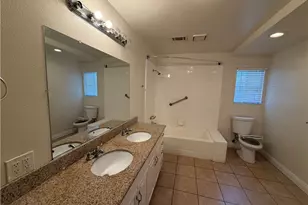 7741 Zelzah, Reseda, CA 91335 - Photo 8