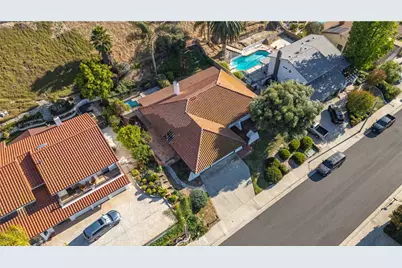 1260 Nicola Drive, Riverside, CA 92506 - Photo 50