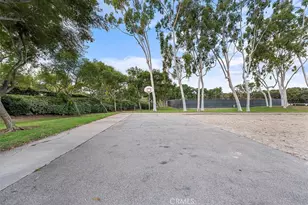 23382 Caminito Andreta, Laguna Hills, CA 92653 - Photo 34