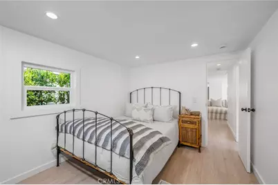 265 Mayflower, Newport Beach, CA 92660 - Photo 18