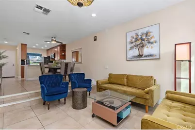 223 Pineview, Irvine, CA 92620 - Photo 4