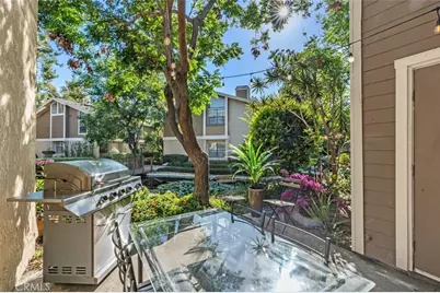 223 Pineview, Irvine, CA 92620 - Photo 30