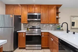 223 Pineview, Irvine, CA 92620 - Photo 12