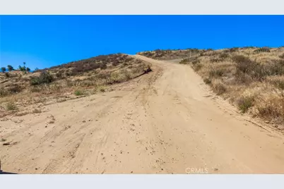 0 571-480-003, Hemet, CA 92544 - Photo 18